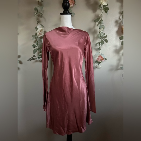 CULT GAIA ‘MILLA’ SATIN DRESS - Picture 4 of 14